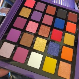 Anastasia Beverly Hills Norvina Palette NEW